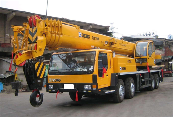 嘉陵区吊车出租选择重点